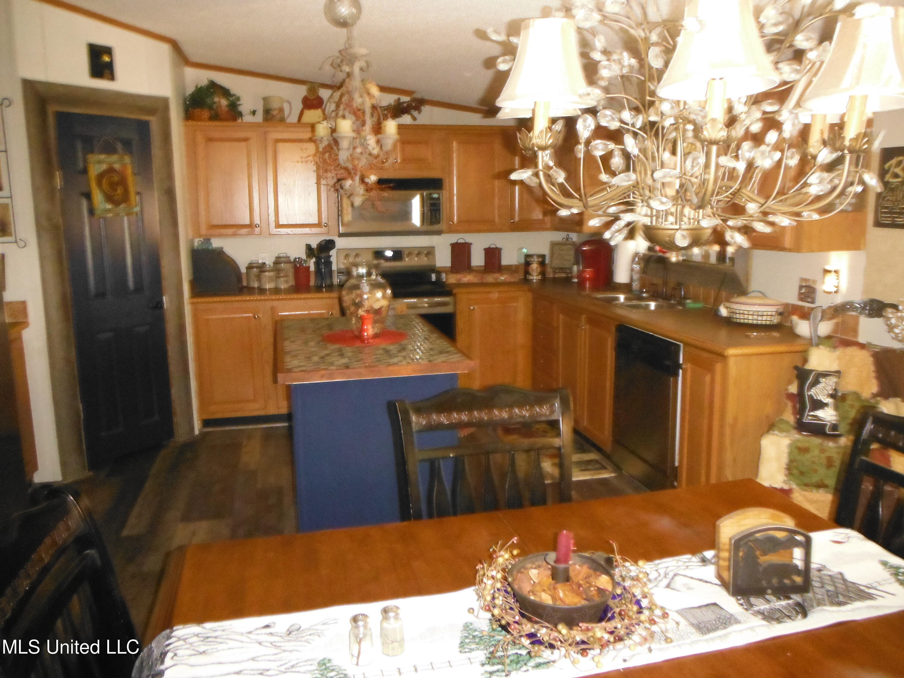 4925 County Line Road Forest, MS 39074 - Photo 7 of 23 4925 County Line Rd 006