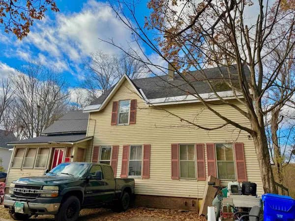 $110,000 | 6-8 Crescent Street, Springfield, VT 05156