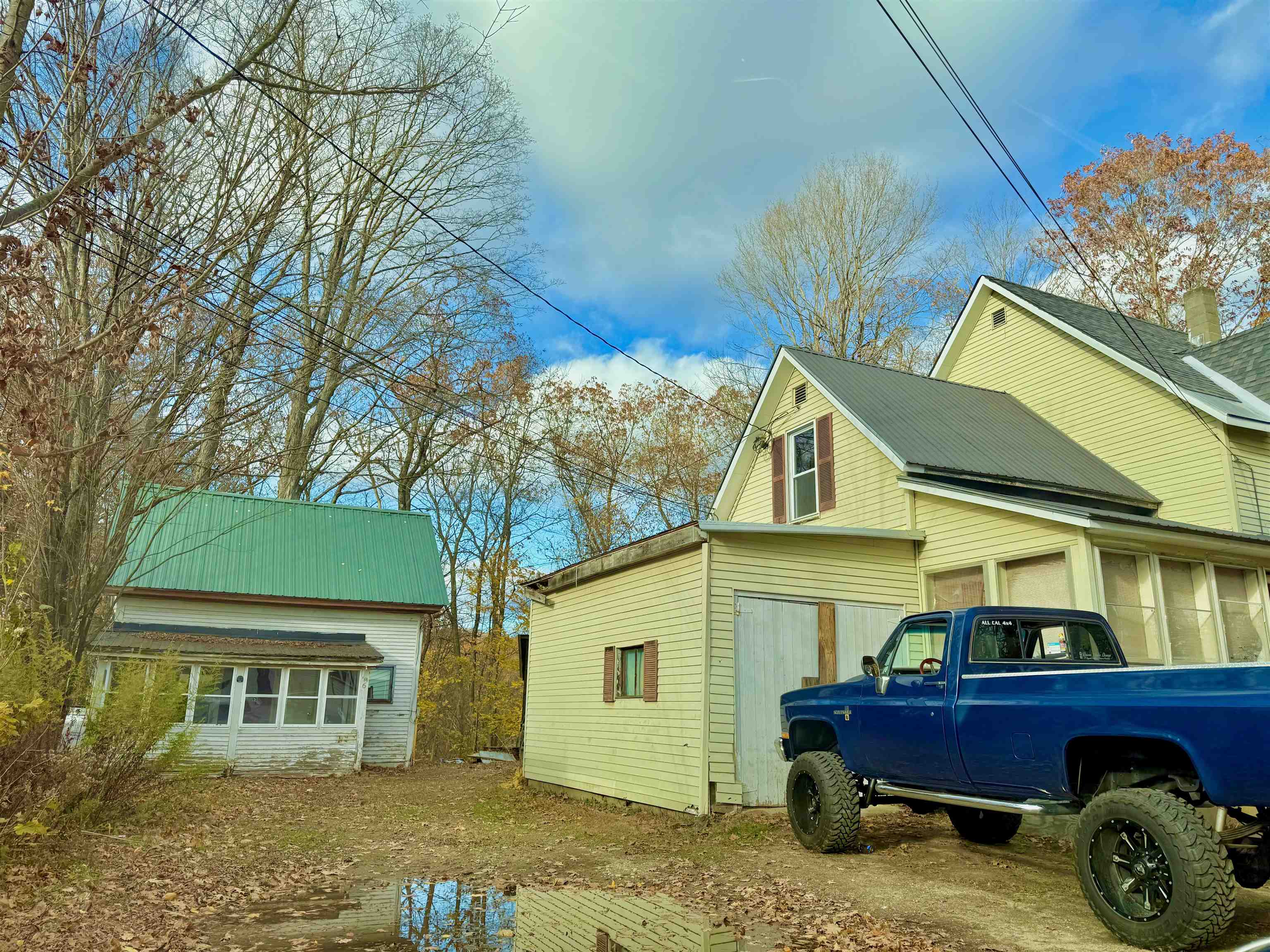 6-8 Crescent Street Springfield, VT 05156 - Photo 2 of 7