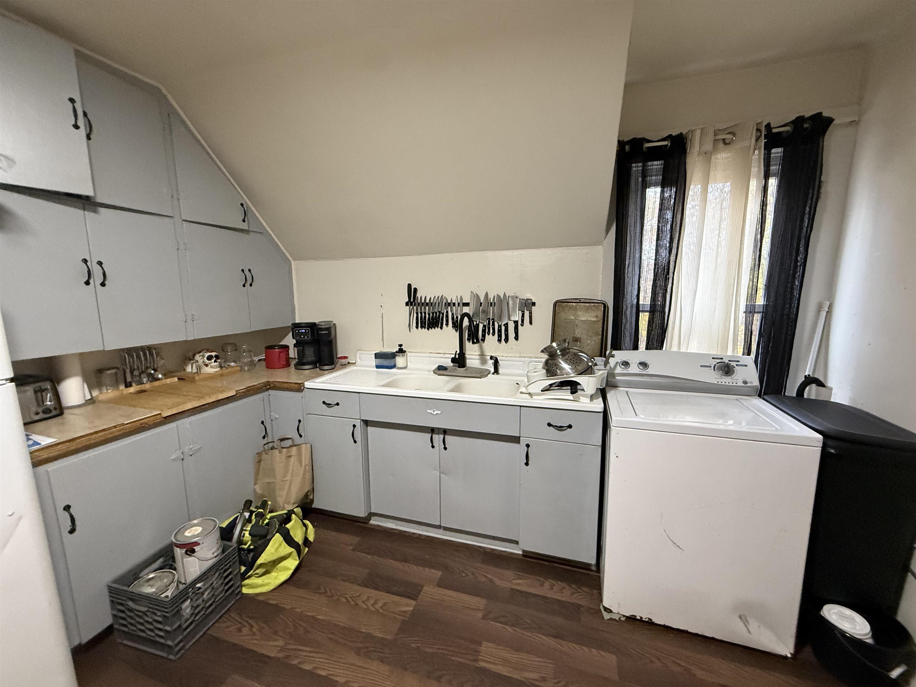 6-8 Crescent Street Springfield, VT 05156 - Photo 3 of 7