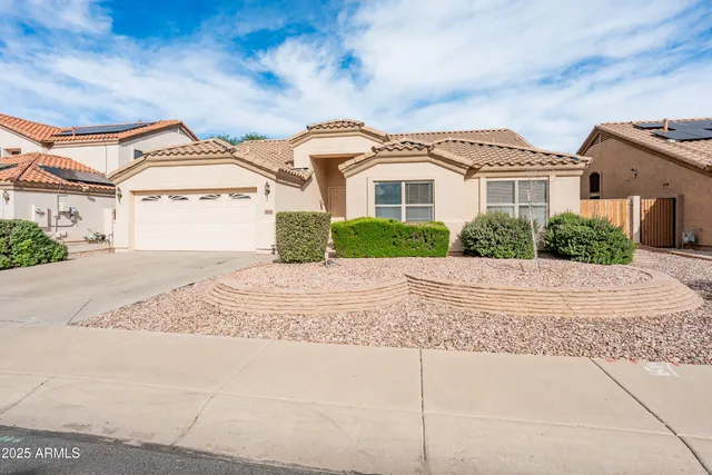 $500,000 | 5434 West St John Road, Glendale, AZ 85308