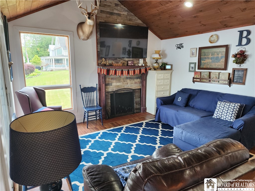 2642 Shadyside Road Mina, NY 14736 - Photo 15 of 31 Living room