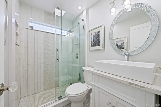 $749,000 | 248 Arnold Avenue, West Babylon, NY 11704