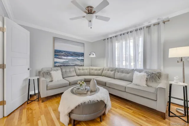 $749,000 | 248 Arnold Avenue, West Babylon, NY 11704