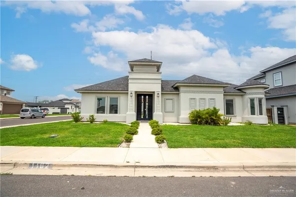 $380,000 | 1102 West Guava Avenue, Pharr, TX 78577