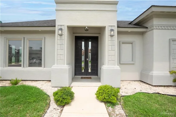 $380,000 | 1102 West Guava Avenue, Pharr, TX 78577