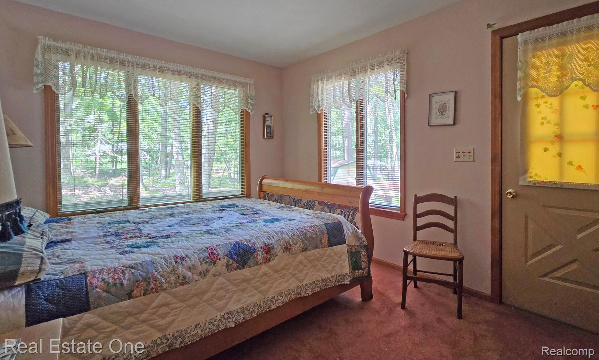 4233 Pheasant Road Lincoln, MI 48742 - Photo 20 of 27 Lots of Natural Lighting