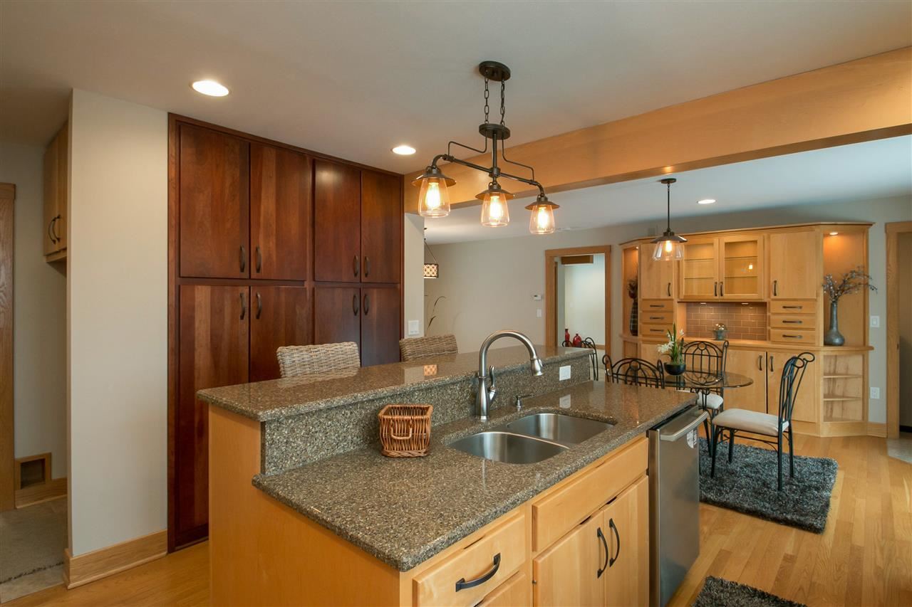 2308 Rice Ridge Lane Northeast North Liberty, IA 52317 - Photo 10 of 25 Gallery Image 10