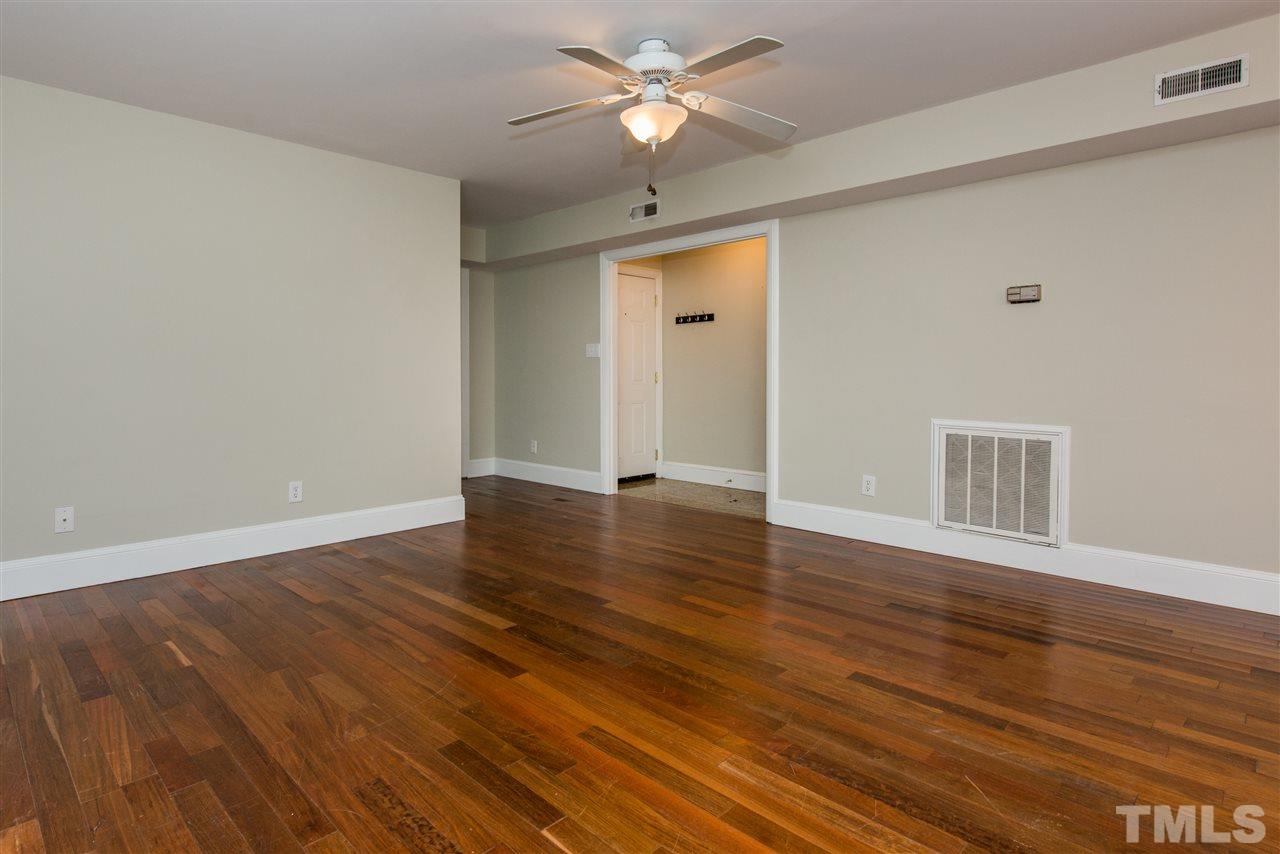 2206 Stafford Avenue, Unit 102 Raleigh, NC 27607 - Photo 8 of 25