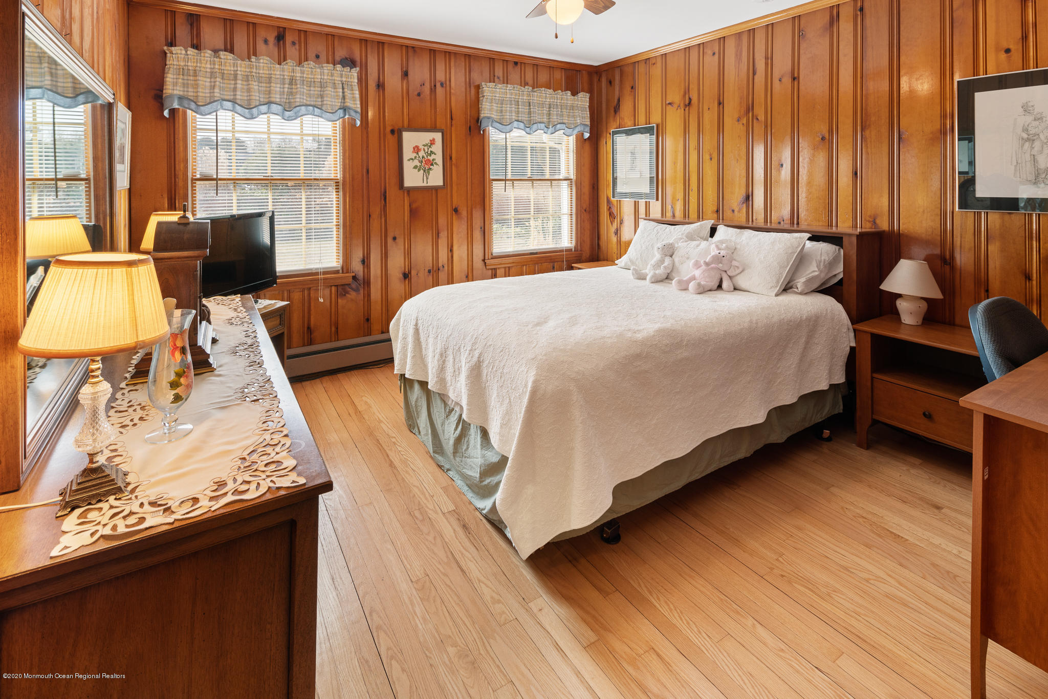 572 Brickyard Road Freehold, NJ 07728 - Photo 17 of 50 Original Master