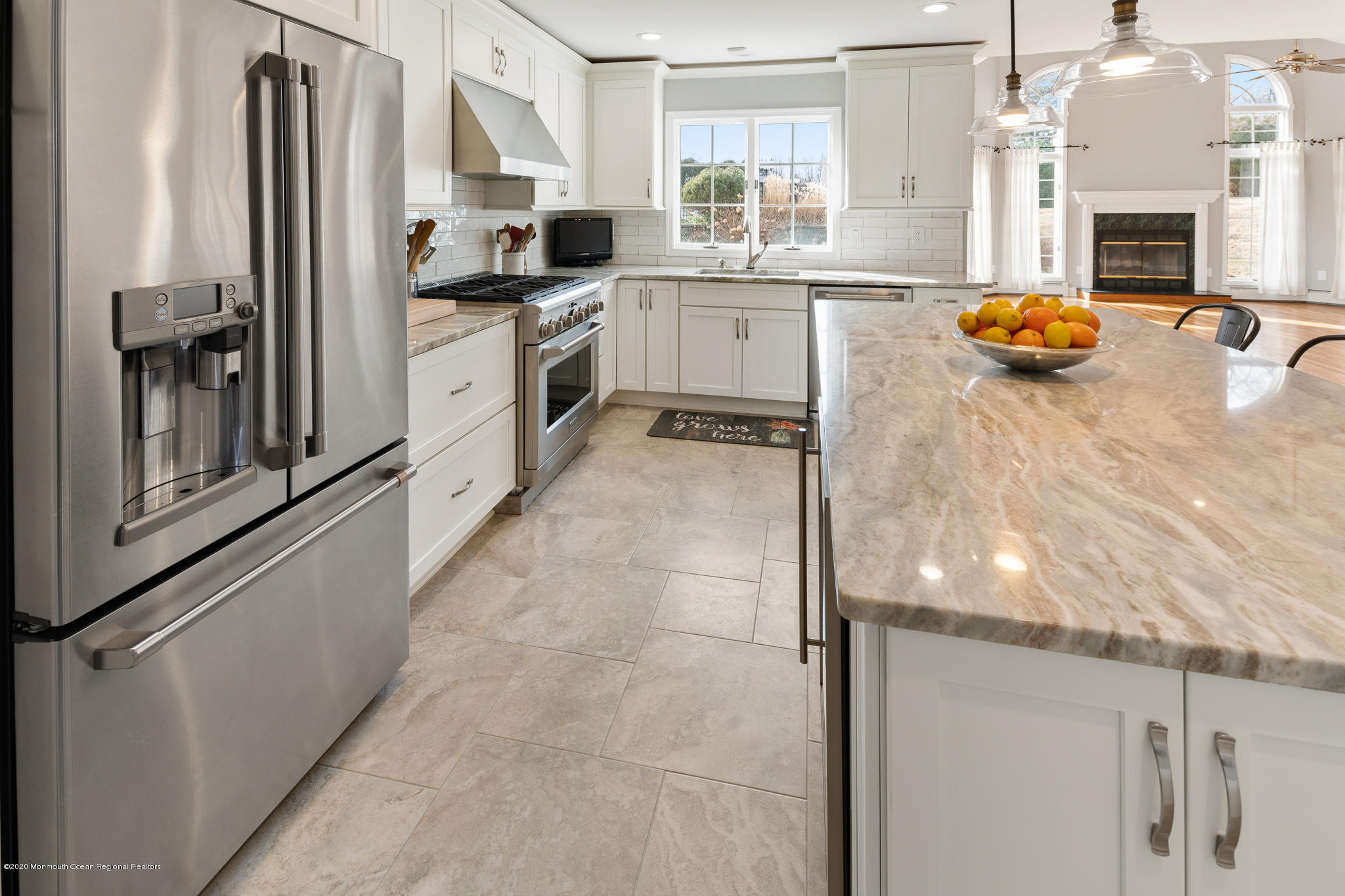 572 Brickyard Road Freehold, NJ 07728 - Photo 6 of 50 Kitchen