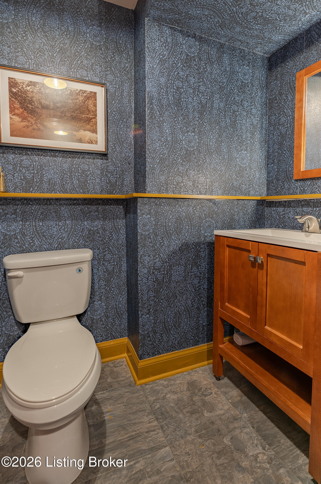2409 Tuckaho Road Louisville, KY 40207 - Photo 24 of 35 Half Bathroom