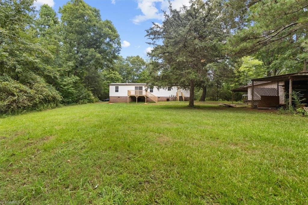 4242 Woodfern Road Asheboro, NC 27205 - Photo 2 of 23