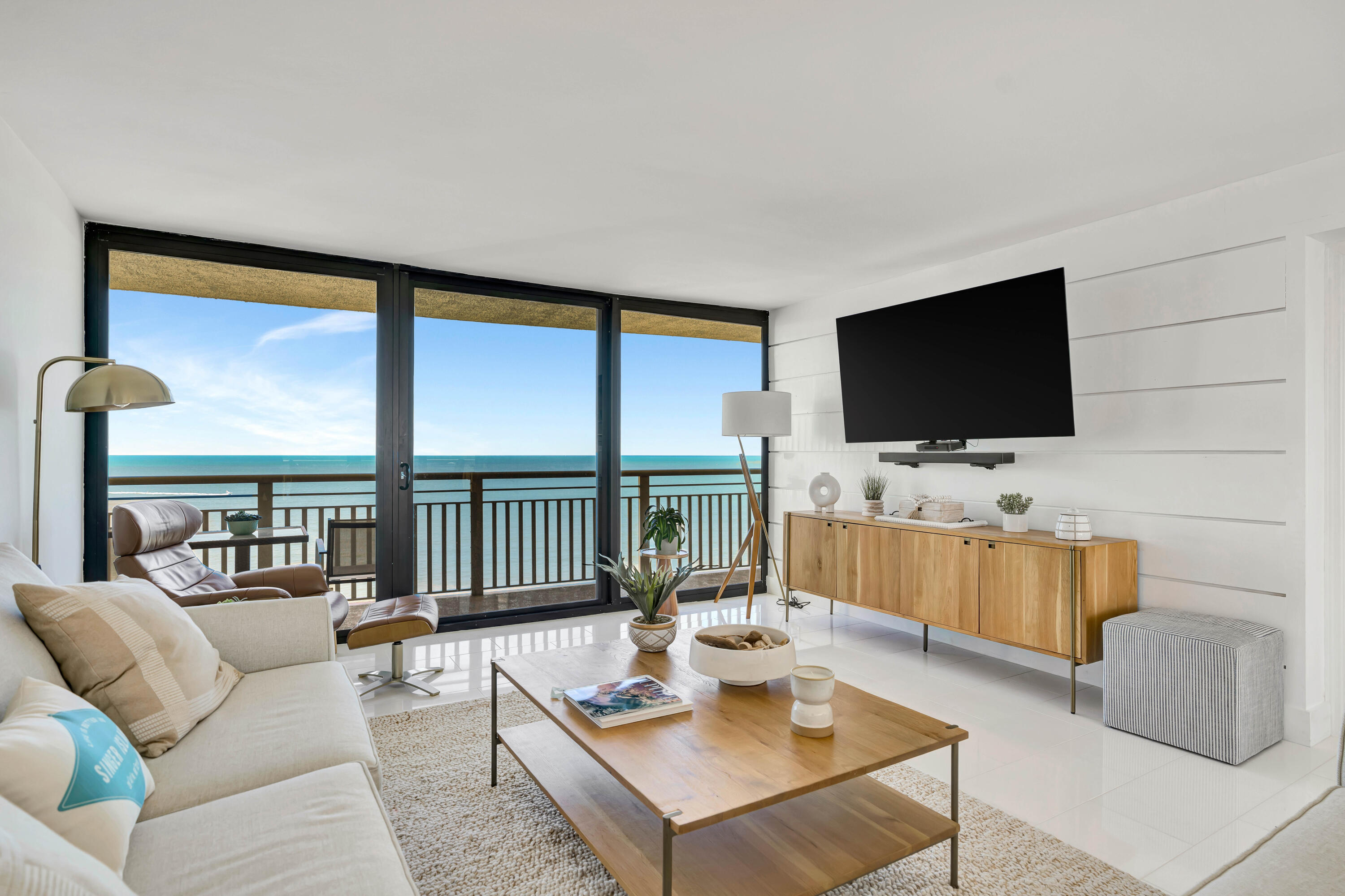 3000 North Ocean Drive, Unit 24F Singer Island, FL 33404 - Photo 5 of 81 _MLP0417