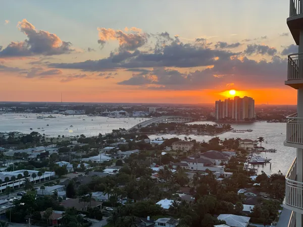 $1,390,000 | 3000 North Ocean Drive, Unit 24F, Singer Island, FL 33404