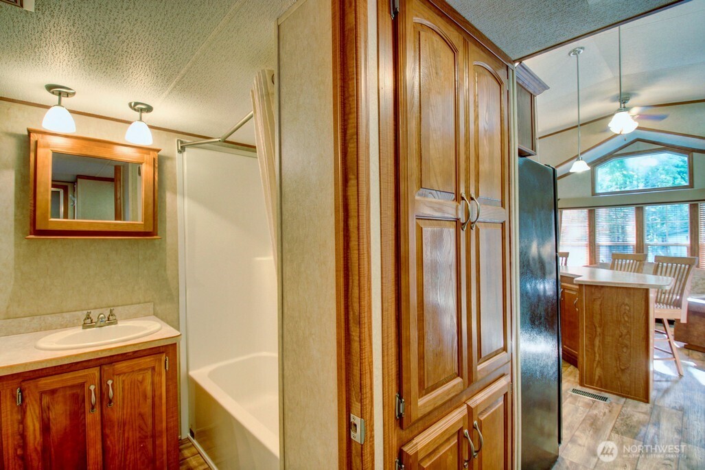25 Drial Loop Maple Falls, WA 98266 - Photo 20 of 36 Gallery Image 20