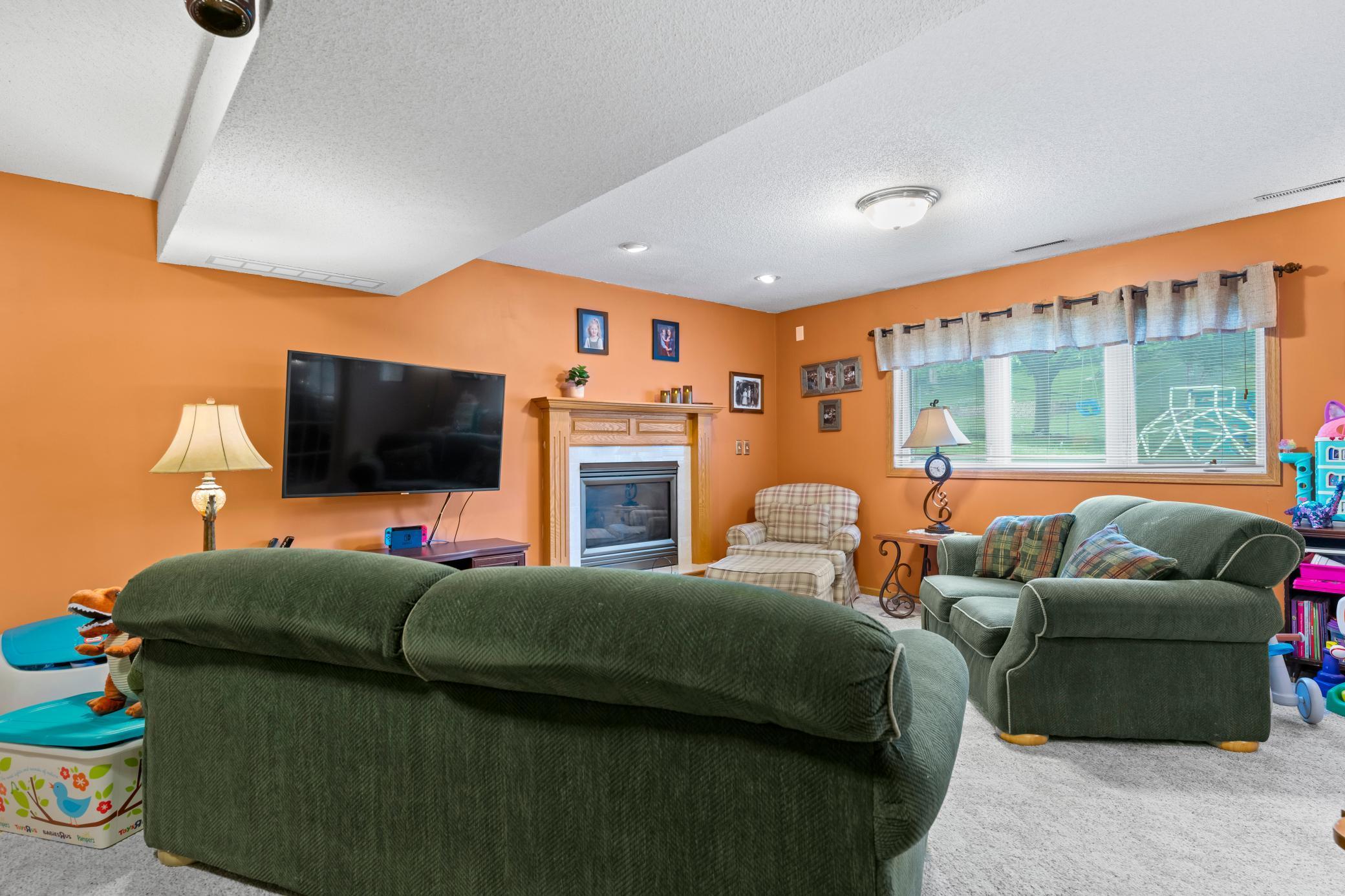 4403 5th Street Northwest Rochester, MN 55901 - Photo 29 of 43 Gallery Image 29
