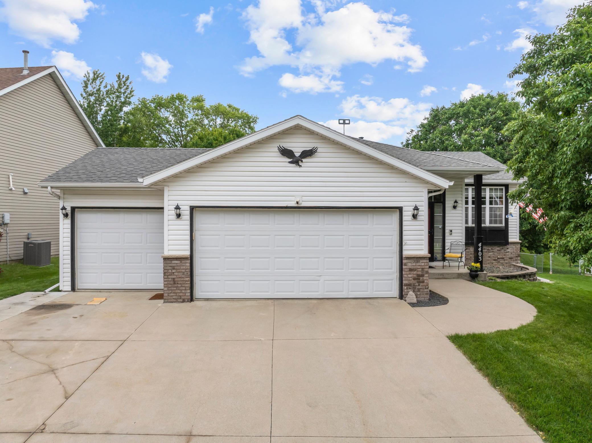 4403 5th Street Northwest Rochester, MN 55901 - Photo 3 of 43 Gallery Image 3
