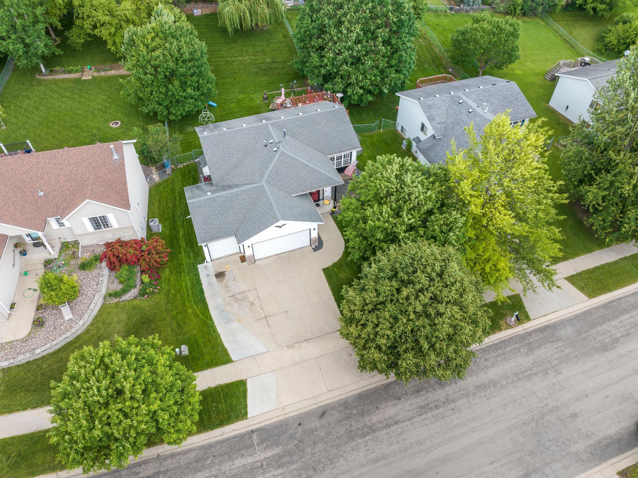 4403 5th Street Northwest Rochester, MN 55901 - Photo 42 of 43 Gallery Image 42