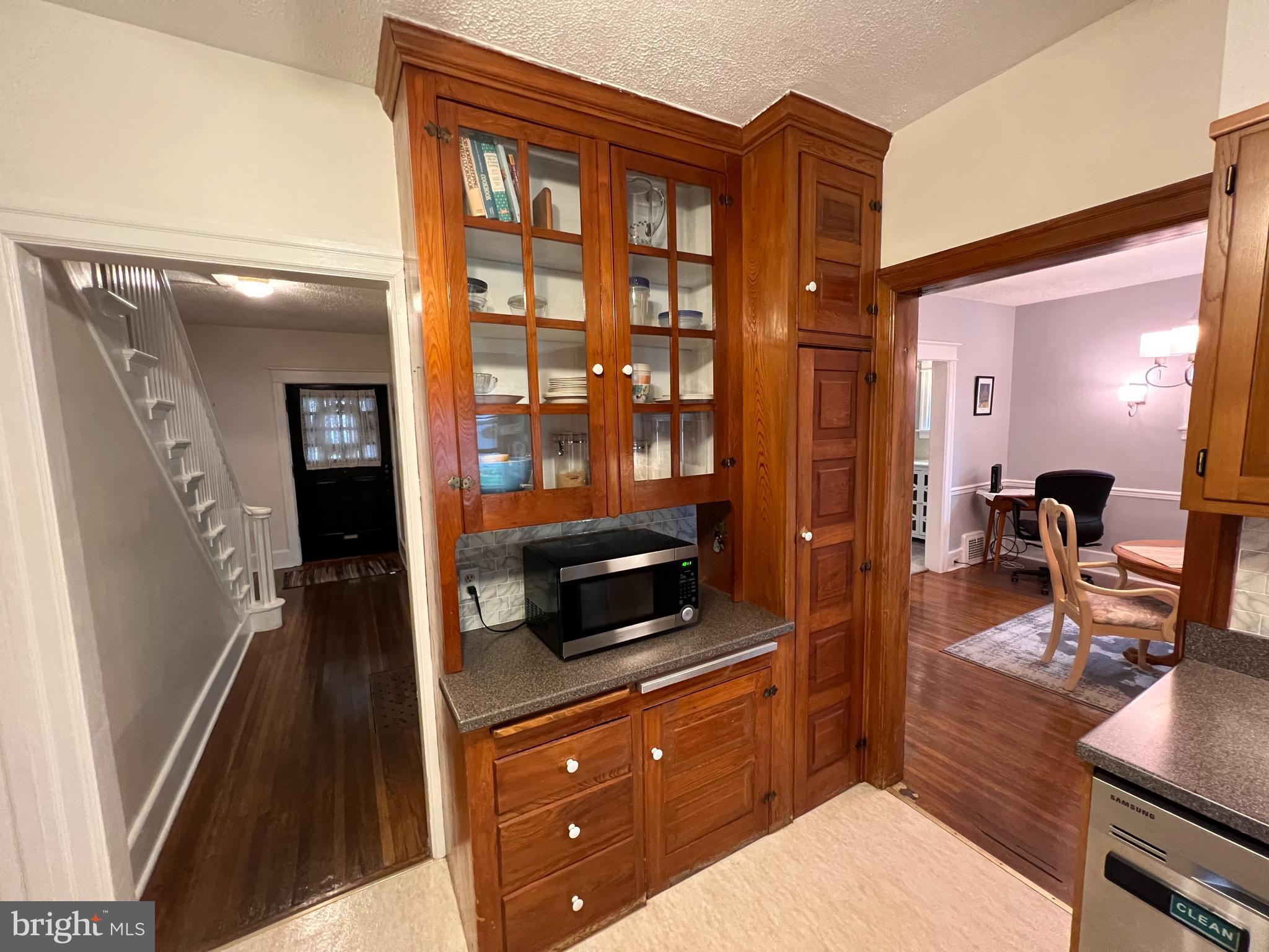 121 South Park Road Reading, PA 19610 - Photo 12 of 31