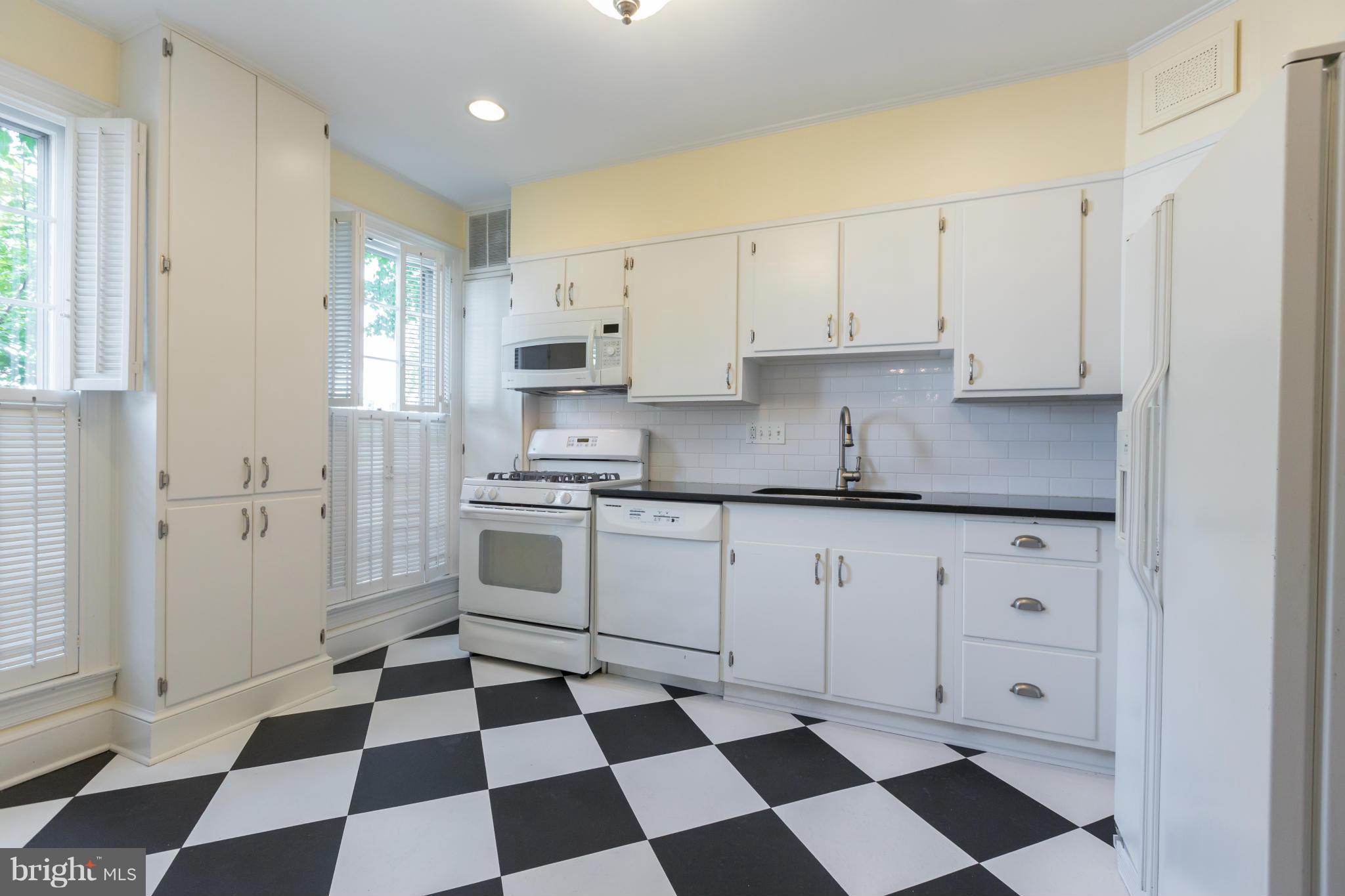 1342 28th Street Northwest Washington, DC 20007 - Photo 2 of 19 Kitchen