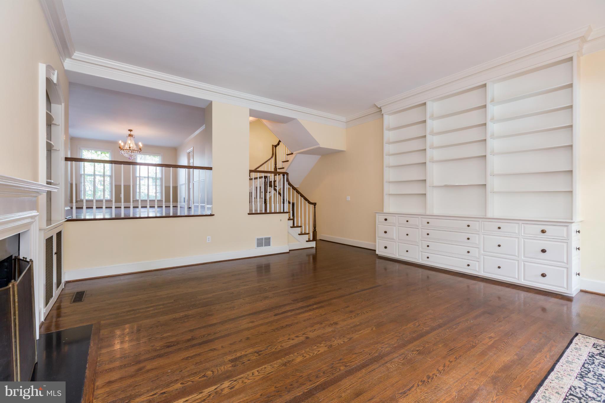 1342 28th Street Northwest Washington, DC 20007 - Photo 3 of 19 Living Room