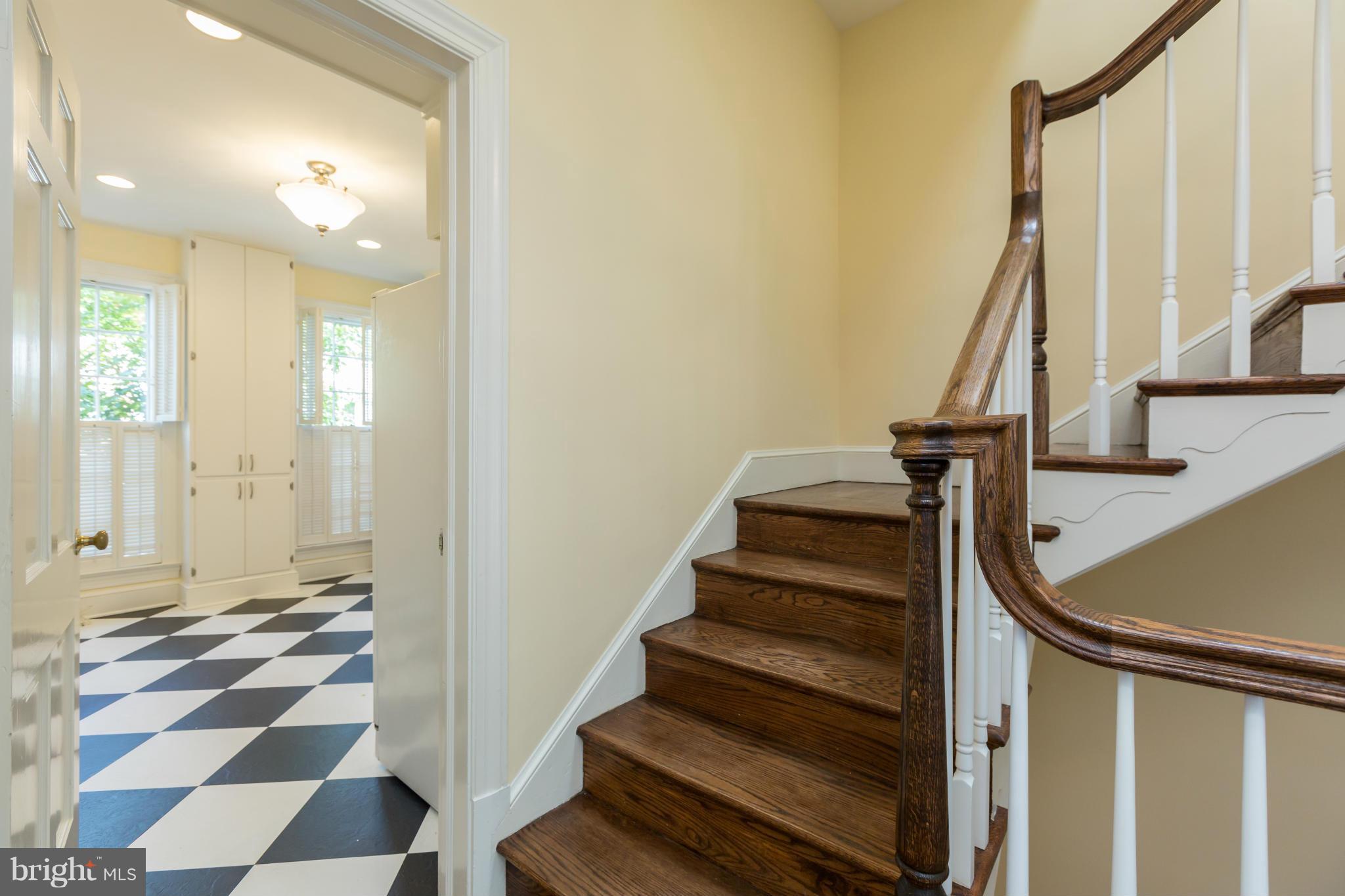 1342 28th Street Northwest Washington, DC 20007 - Photo 6 of 19 Interior (General)