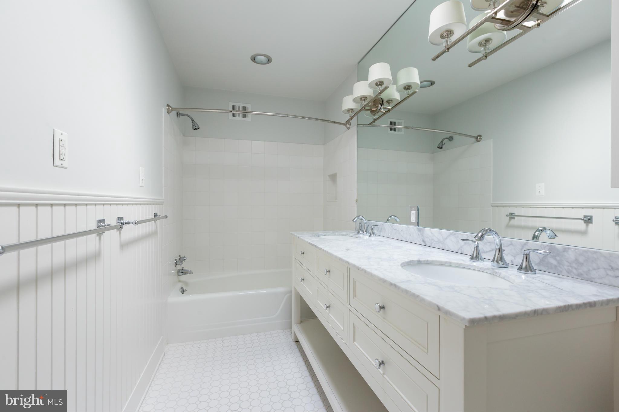 1342 28th Street Northwest Washington, DC 20007 - Photo 9 of 19 Bath