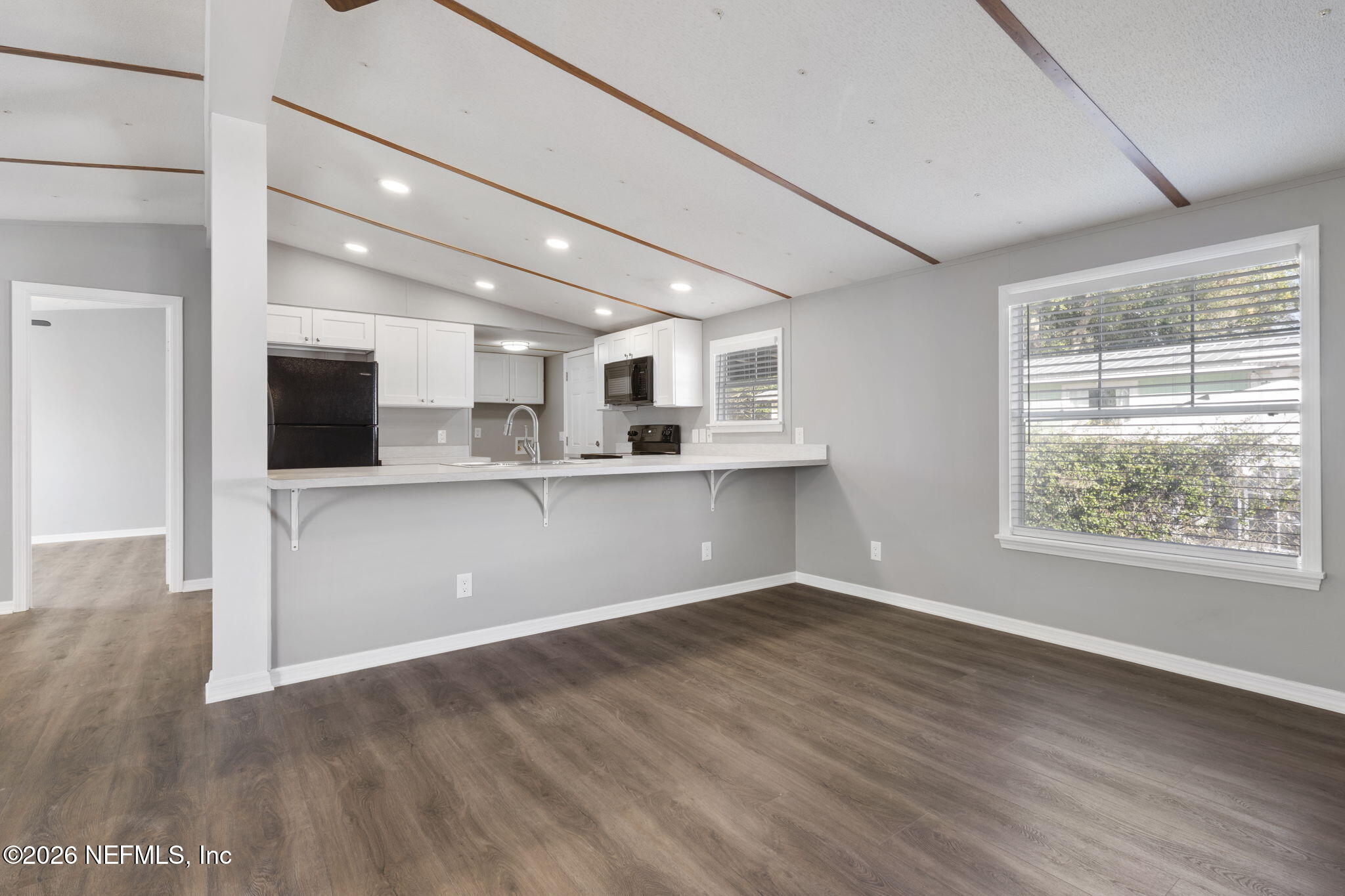 8145 Maple Street Jacksonville, FL 32244 - Photo 6 of 27 13-web-or-mls-DSC04022