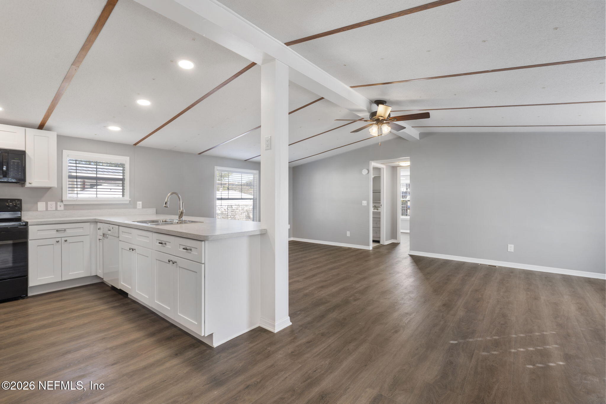 8145 Maple Street Jacksonville, FL 32244 - Photo 8 of 27 15-web-or-mls-DSC04034