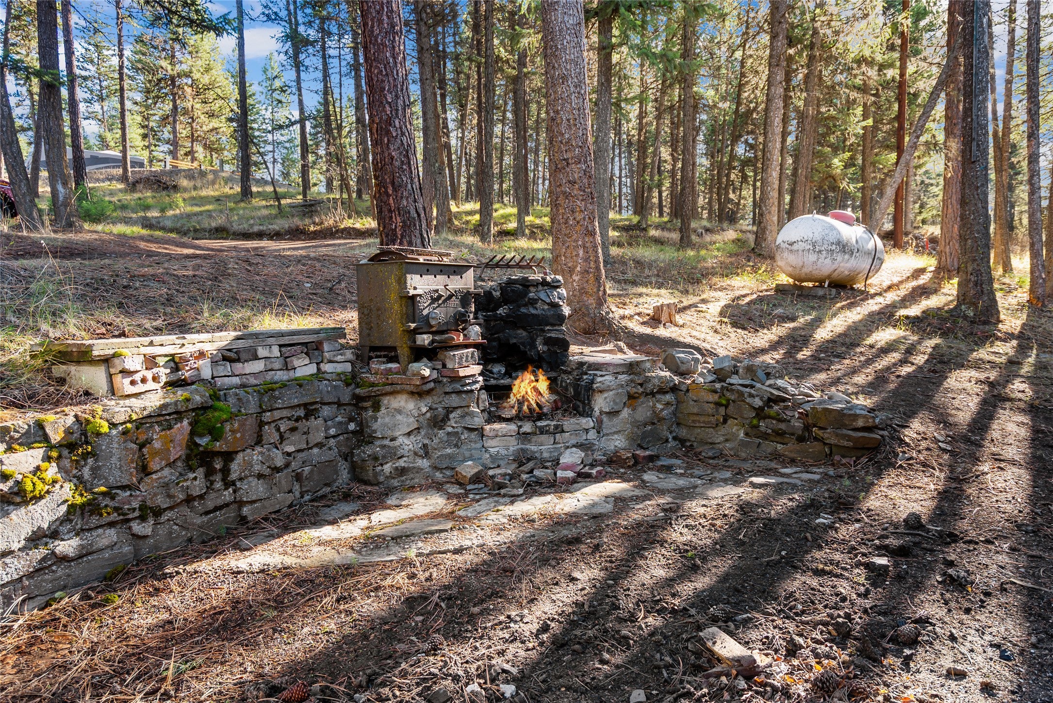 110 Happys Loop Libby, MT 59923 - Photo 6 of 32 Gallery Image 6