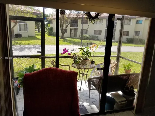 $2,600 | 9708 Southwest 138th Avenue, Unit 9708, Miami, FL 33186