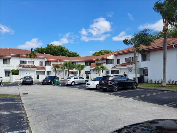 $2,600 | 9708 Southwest 138th Avenue, Unit 9708, Miami, FL 33186