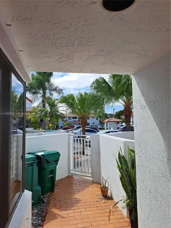 $2,600 | 9708 Southwest 138th Avenue, Unit 9708, Miami, FL 33186