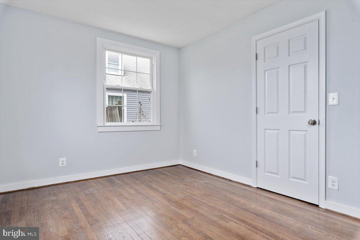 8116 Longpoint Road Dundalk, MD 21222 - Photo 14 of 27