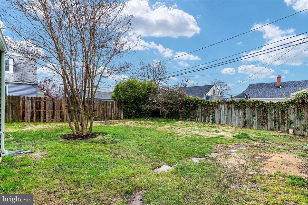 8116 Longpoint Road Dundalk, MD 21222 - Photo 24 of 27