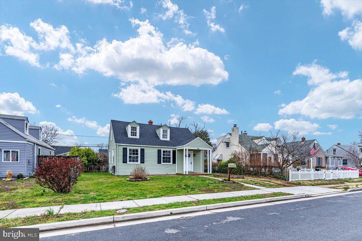 8116 Longpoint Road Dundalk, MD 21222 - Photo 3 of 27