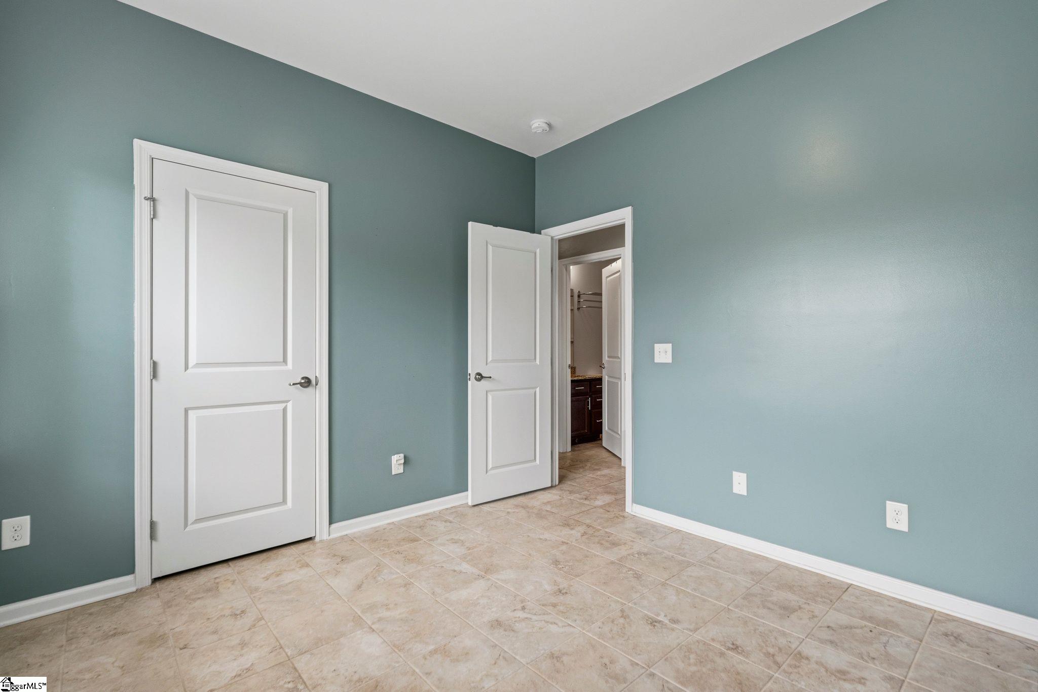 300 Bucklebury Road Greer, SC 29651 - Photo 32 of 48