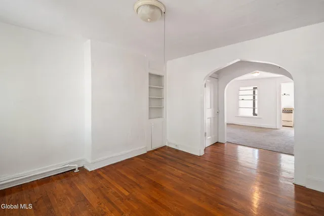 $325,000 | 128 Hamilton Street, Albany, NY 12207