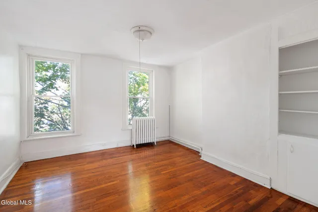 $325,000 | 128 Hamilton Street, Albany, NY 12207