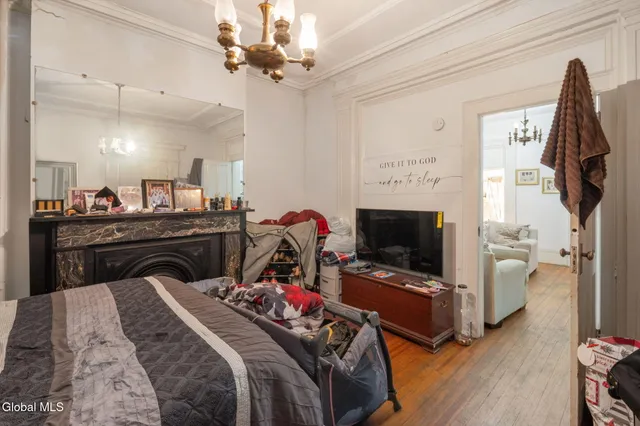 $325,000 | 128 Hamilton Street, Albany, NY 12207