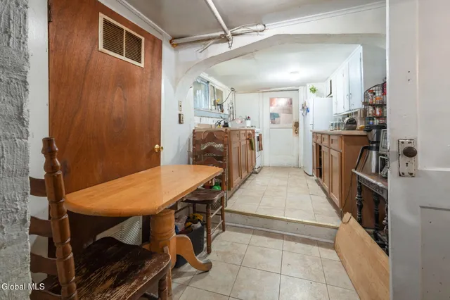 $325,000 | 128 Hamilton Street, Albany, NY 12207