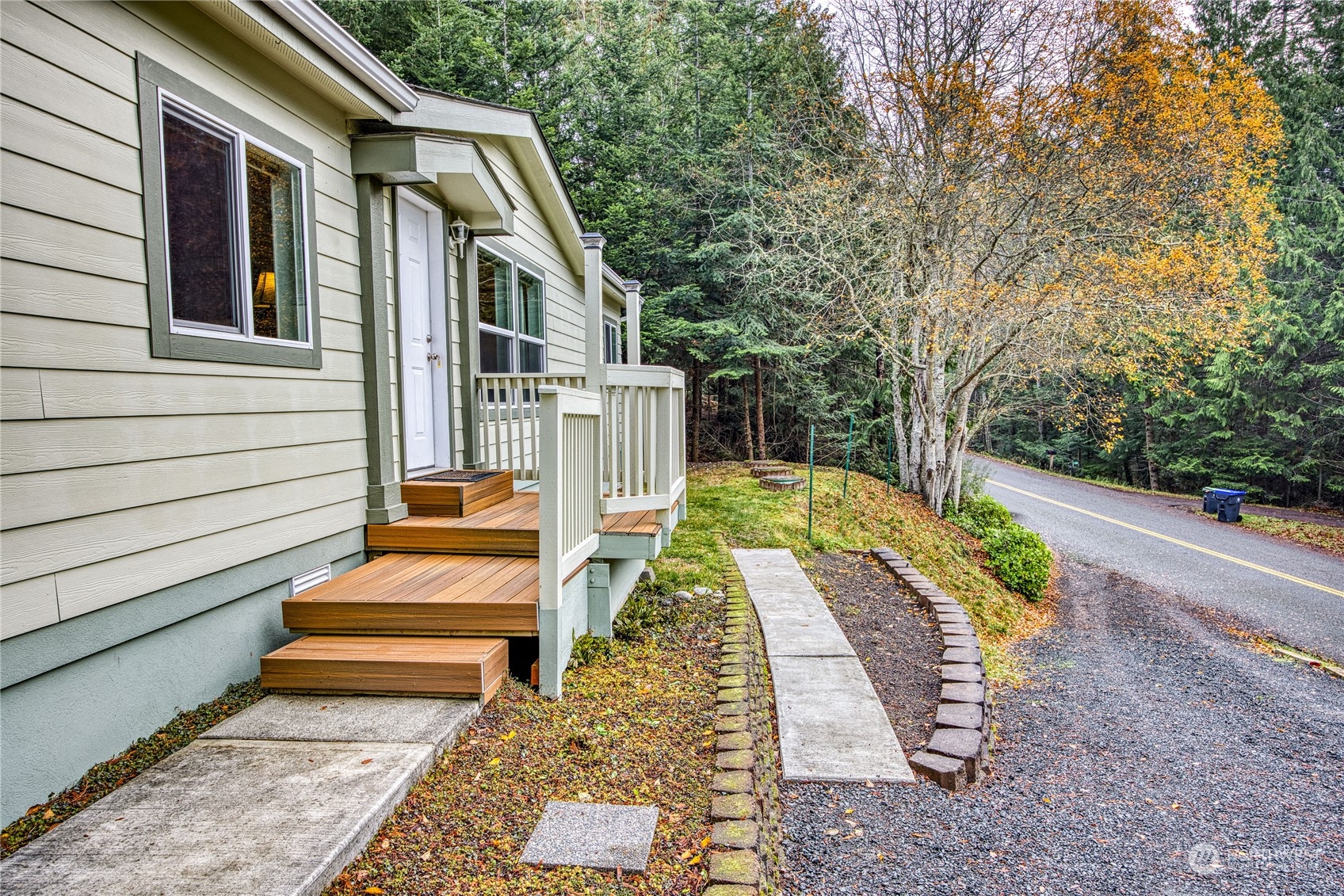 1390 Gasman Road Port Angeles, WA 98362 - Photo 6 of 40 Gallery Image 6
