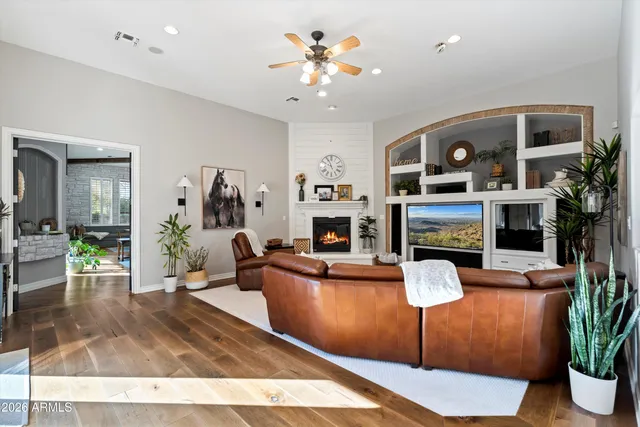 $1,990,000 | 3765 East Palm Street, Mesa, AZ 85215