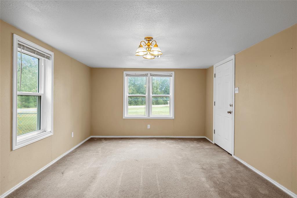 4704 Williams Road Bellmead, TX 76705 - Photo 12 of 32