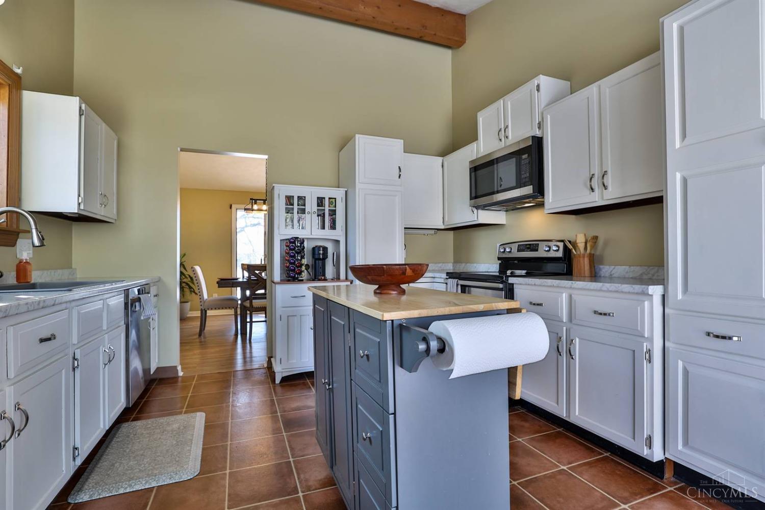 3370 Jessup Road Cincinnati, OH 45239 - Photo 20 of 52
