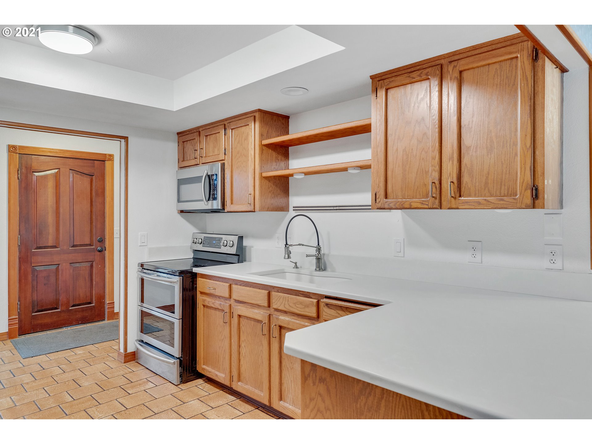 24875 Southeast Sunshine Valley Road Damascus, OR 97089 - Photo 12 of 26 Gallery Image 12