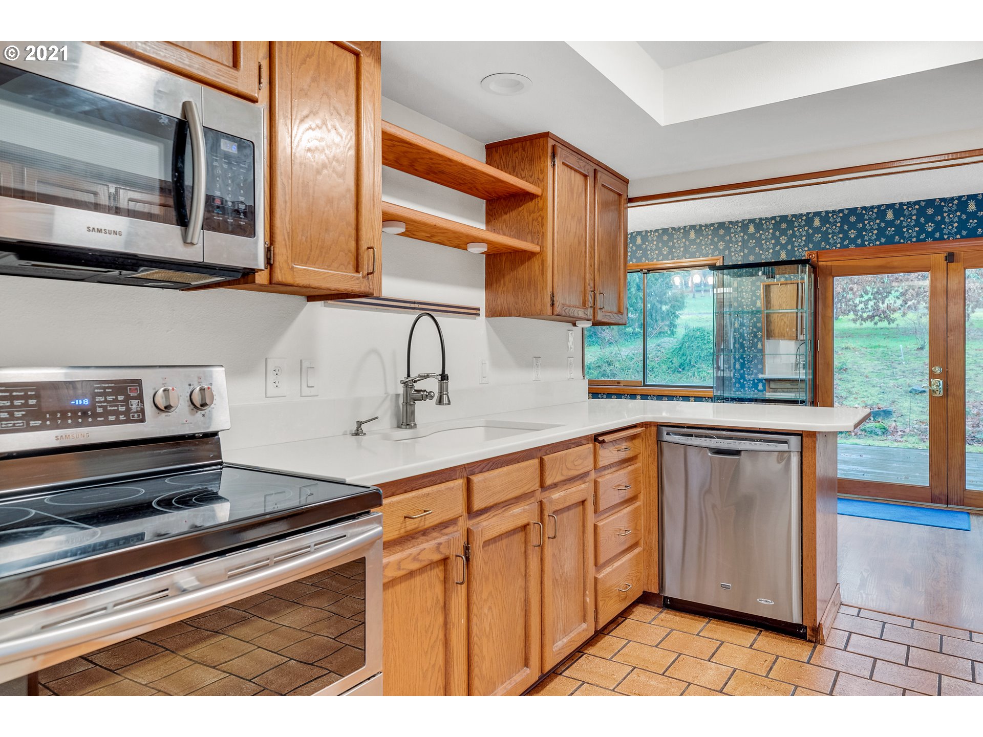 24875 Southeast Sunshine Valley Road Damascus, OR 97089 - Photo 13 of 26 Gallery Image 13