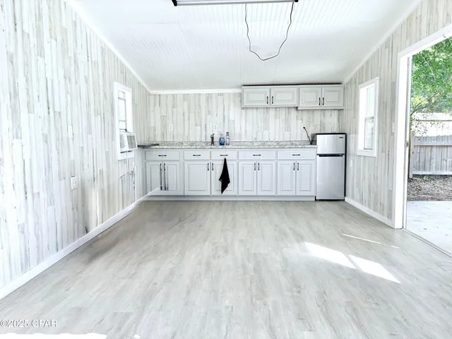 $399,000 | 9713 Resota Beach Road, Southport, FL 32409