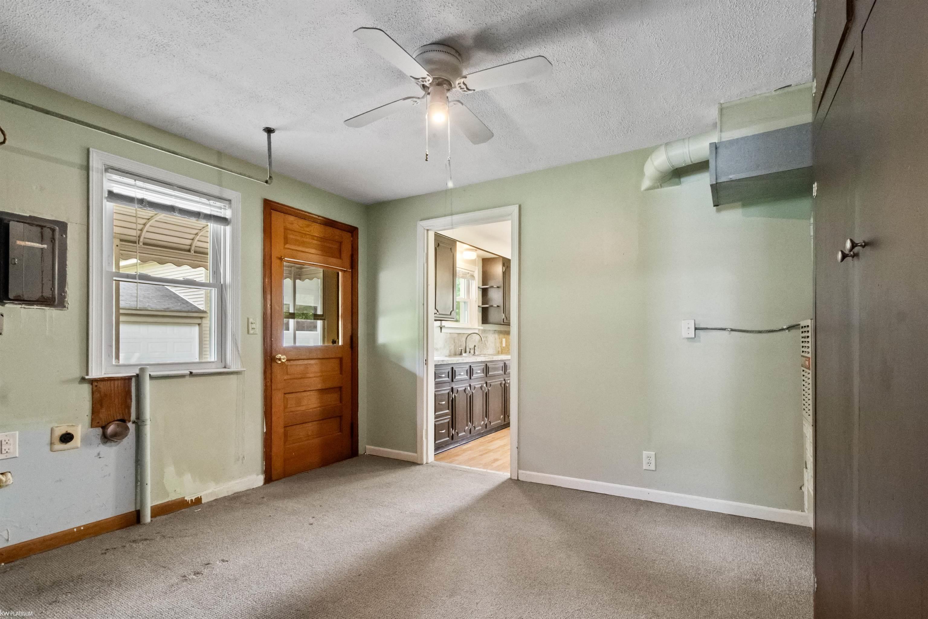 3144 Simpson Road Fort Gratiot, MI 48059 - Photo 14 of 22 50146083-73028f1a-71e5-4420-8c43-a2d328a9ad33.JPG